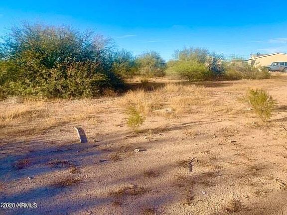 3rd image of 3065 W Madera Dr