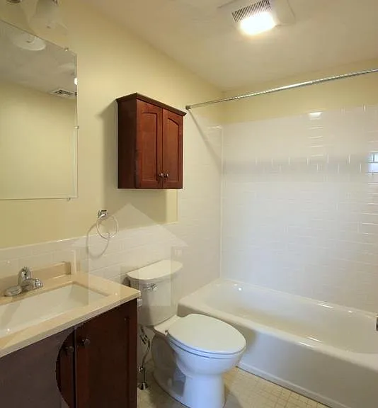6 Douglass St #2 — Photo 15