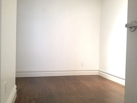 Rented by Compass | media 19