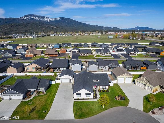 3rd image of 8781 W Seed Loop