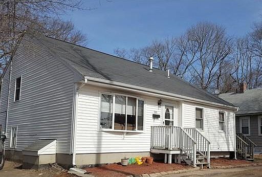 1st image of 300 E Ashland St #300