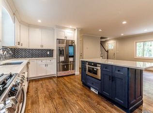 235 Taylor St, Centerport, NY 11721