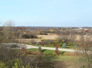 4223 Northgate Dr, Spring Grove, IL 60081