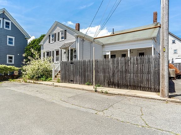 3rd image of 7 Stanton Ct