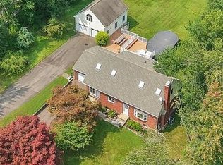 184 Congdon St E, Middletown, CT 06457