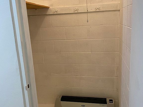 4th image of 223 Front St #3