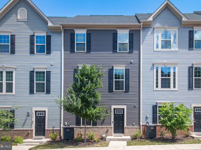 7834 Francis Dickens Ln, Annandale, VA, 22003
