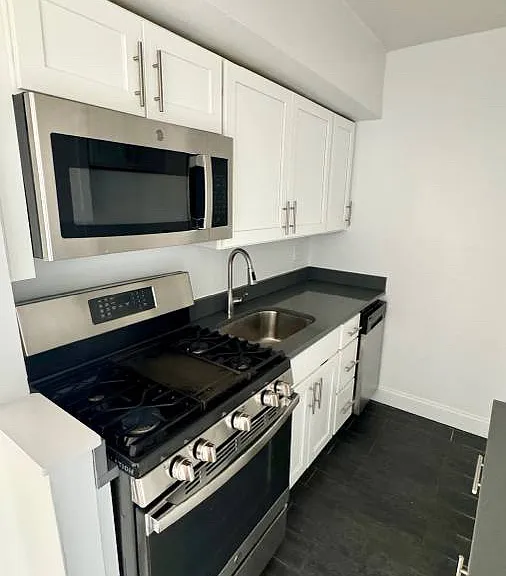 10 Wendell St #20 — Photo 12