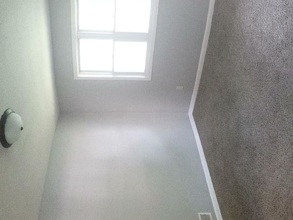 5th image of 1811 N Goodlet Ave
