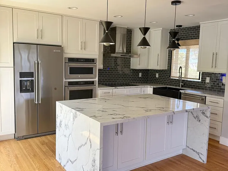 8919 Geraldine Ave — Photo 3