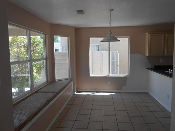5th image of 644 Vista Viva Ln SW