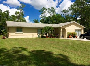 121 14th Ave NE, Naples, FL 34120