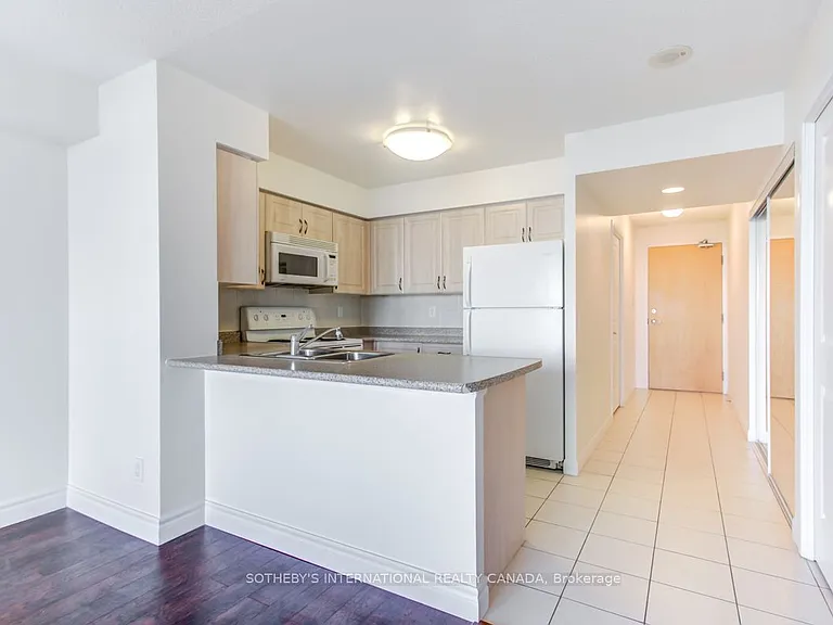 4968 Yonge St #3601 — Photo 11