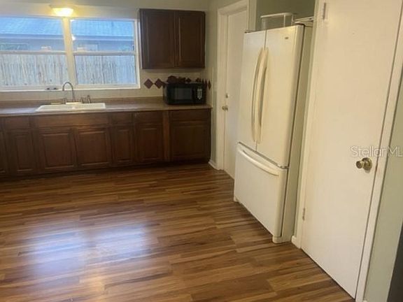 4th image of 5200A 6th St S
