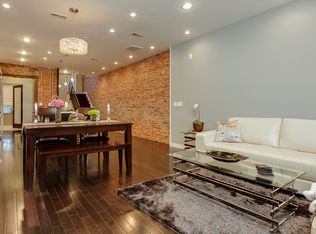 328 S 15th St APT 3, Philadelphia, PA 19102