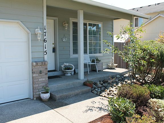 2nd image of 17615 67th Avenue Ct E