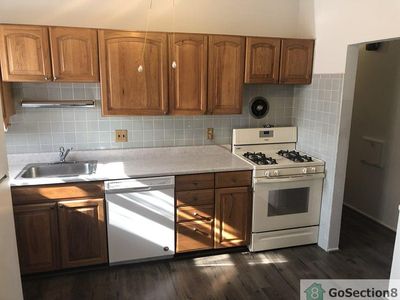 1900 Allen Dr, Florissant, MO, 63033
