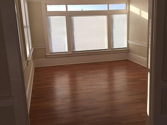 2nd image of 439 Sylvan Ave #B