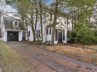 7 Manchester St, Nashua, NH 03064