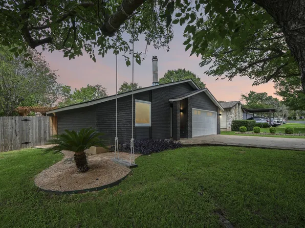 3216 Plantation Rd, Austin, TX 78745