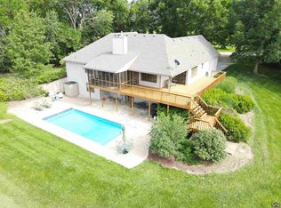 10623 SW Auburn Rd, Wakarusa, KS 66546