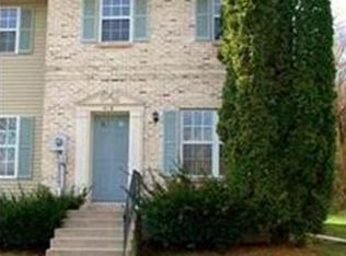 416 Old Forge Dr, Bath, PA 18014