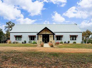 26162 Old Laake Ln, New Ulm, TX 78950