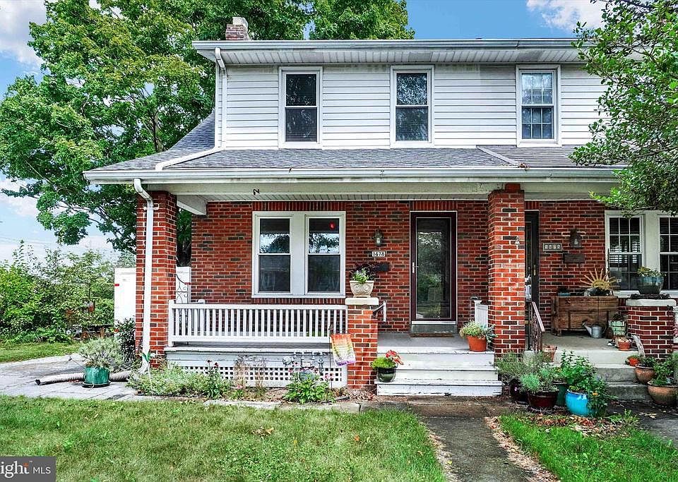 1st image of 1473 Wayne Ave