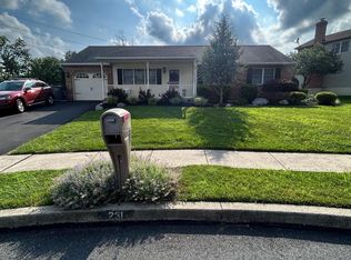 231 Sunrise Rd, Reading, PA 19606