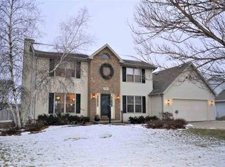 1229 Cecelia Ct, De Pere, WI 54115