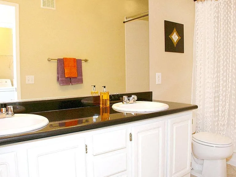 Avalon at Seven Hills — Photo 9