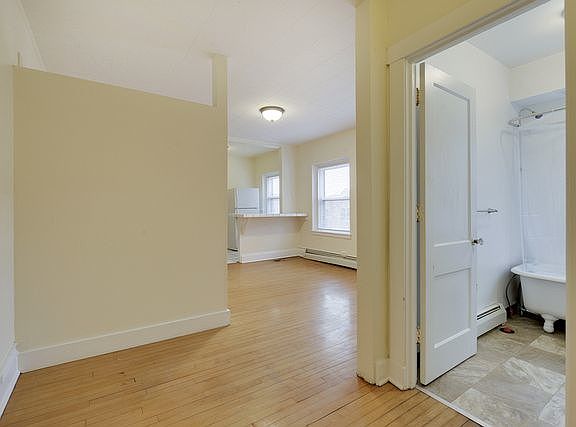4th image of 178 Summit Ave APT 308