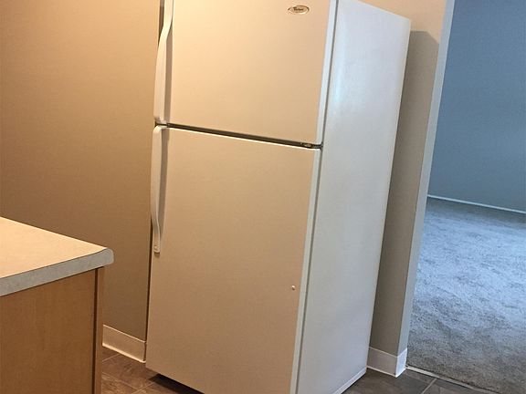 2nd image of 18 Koehler Ave APT 5