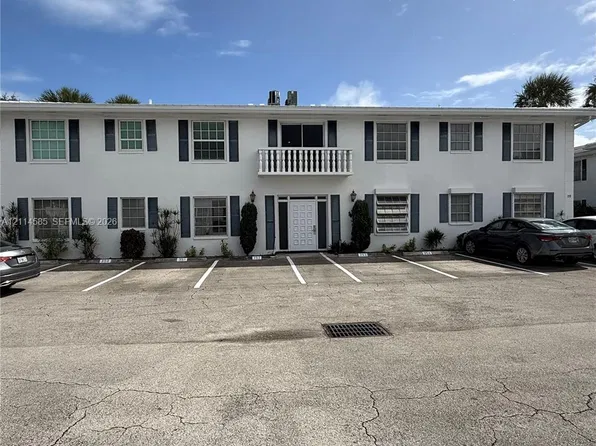 2261 NE 67th St APT 1828, Fort Lauderdale, FL 33308