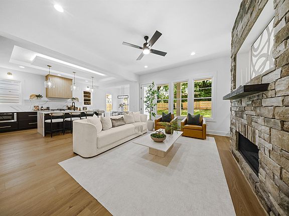 3rd image of 9 Beck Ave