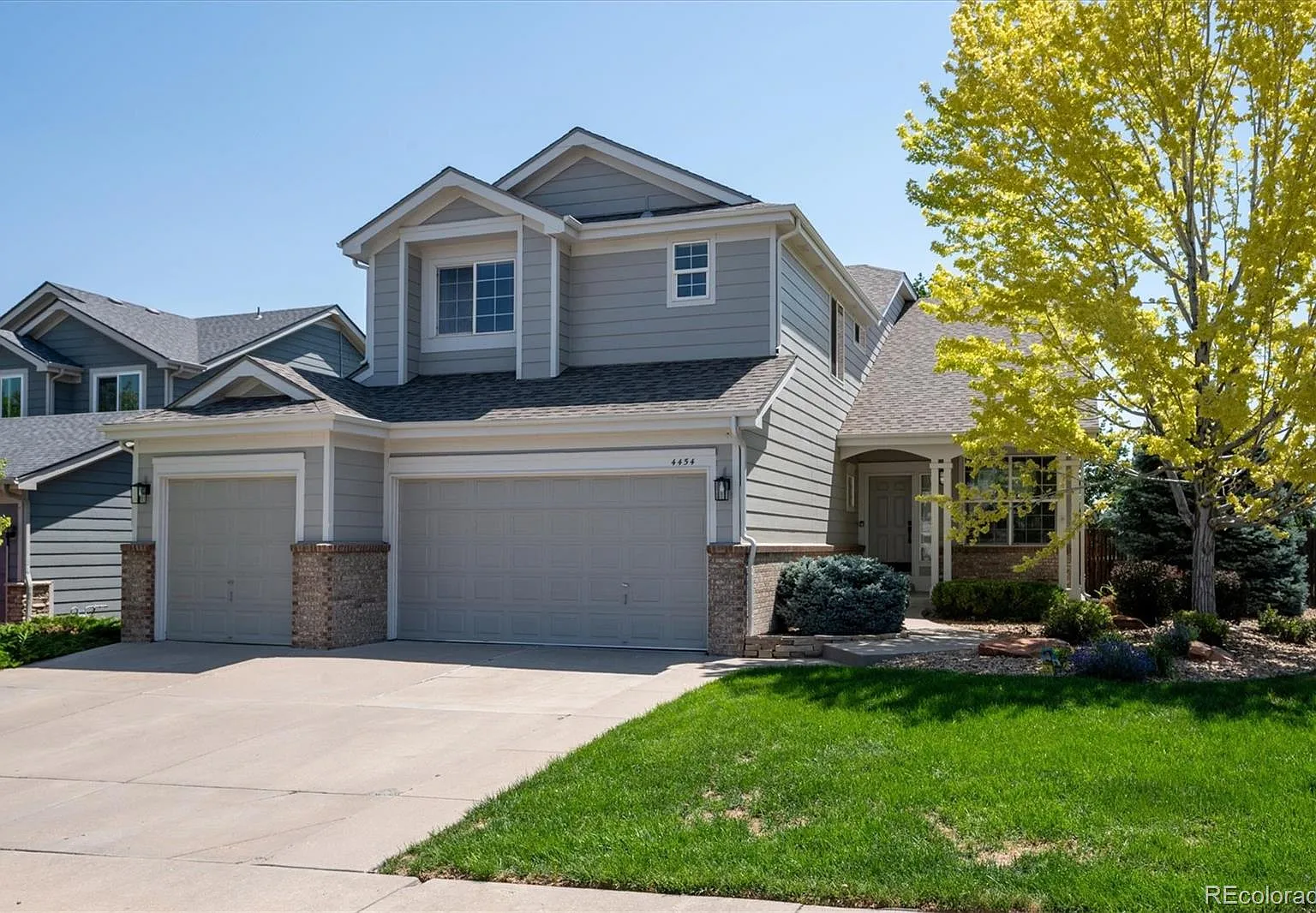 4 bed, 4.5 bath, 3827 sqft, $3,795 — Photo 1