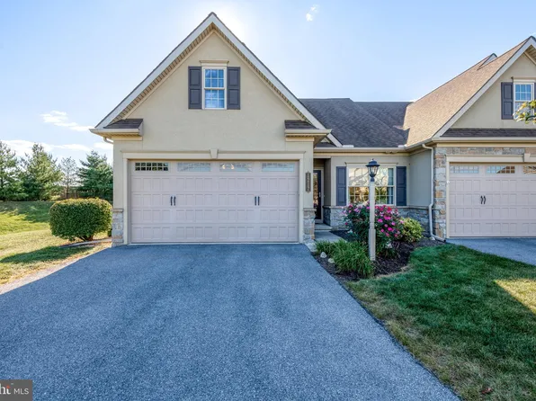 1217 Cantebury Dr, Mount Joy, PA 17552
