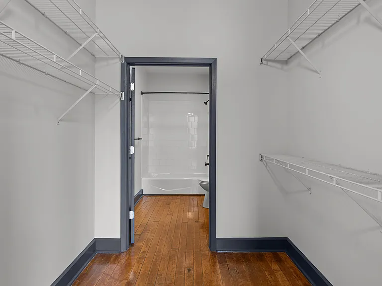 Walk In Closets