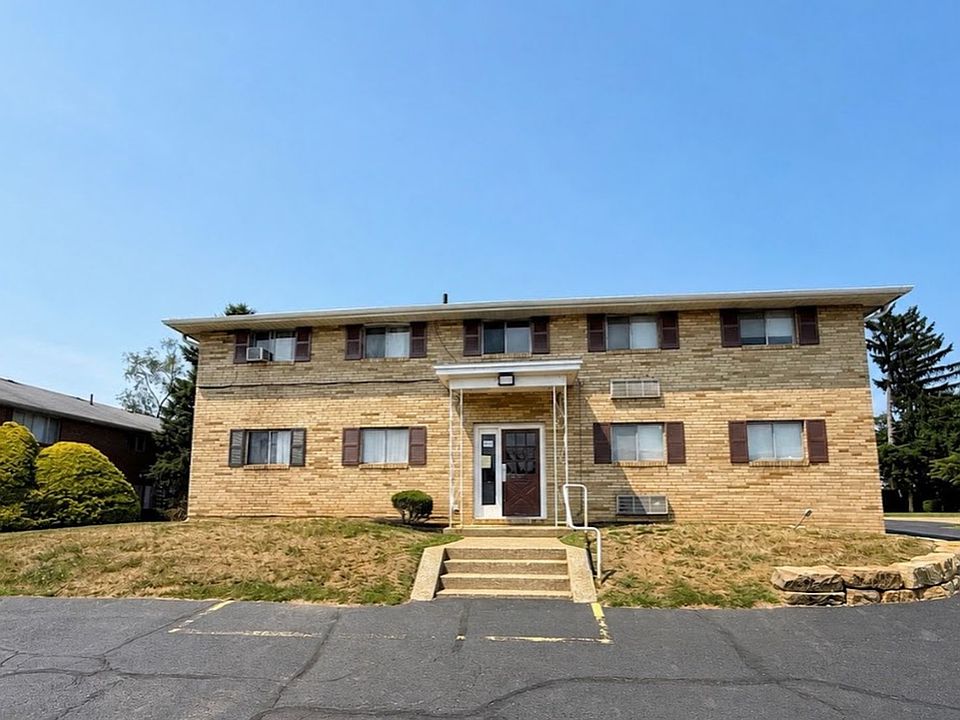 1st image of 4739 20th St NW #5