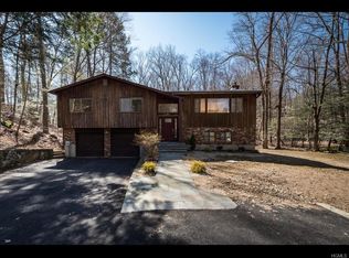 23 Baldwin Hills Rd, Millwood, NY 10546