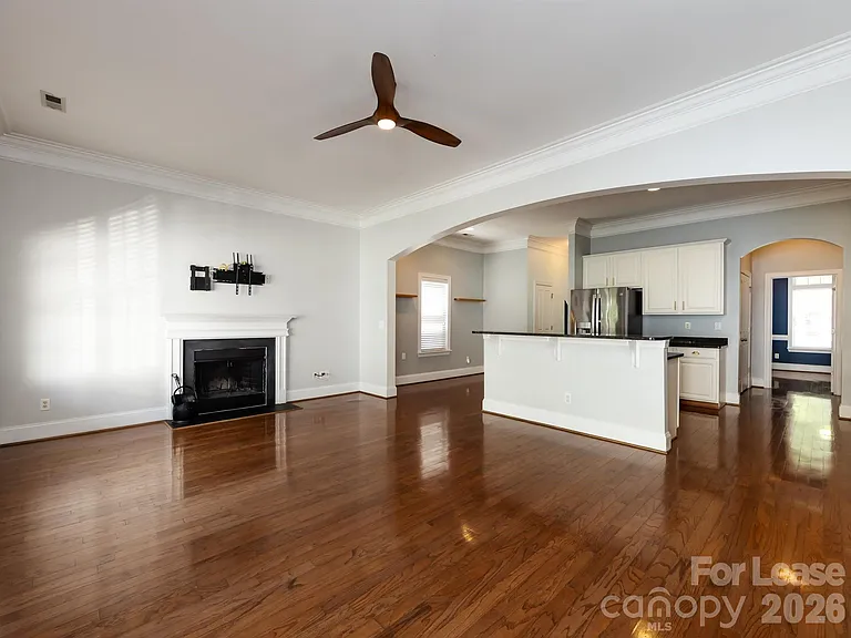 1937 Lela Ave — Photo 7
