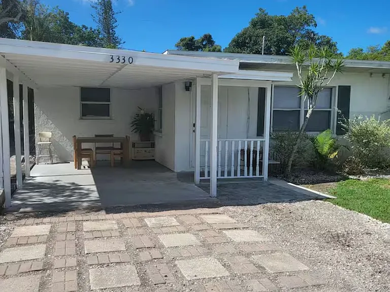 3330 Clark Rd — Photo 1