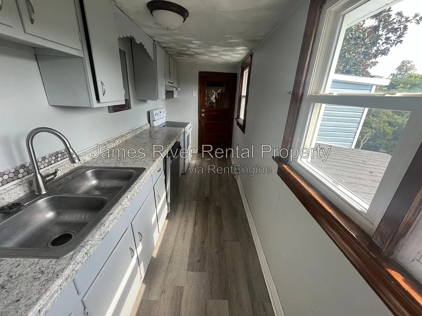 Studio, $1,295 — Photo 4