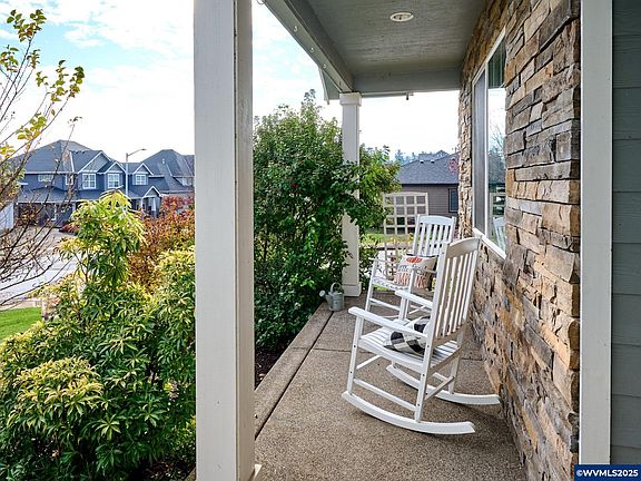 2nd image of 1709 Bartlett Hill Dr NW