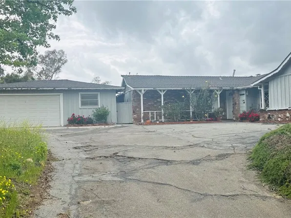 6290 E Rio Grande Dr, Anaheim, CA 92807