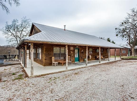 2nd image of 2664 Rose Hill Rd