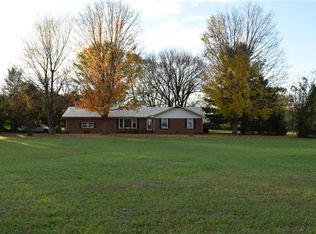 2477 Woodbury Hwy, Manchester, TN 37355