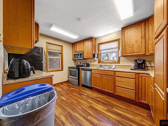 5th image of 232 1st St SE