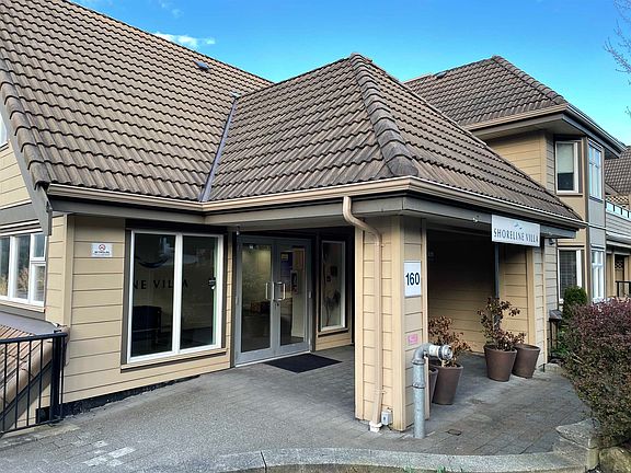 2nd image of 160 Shoreline Cir #304