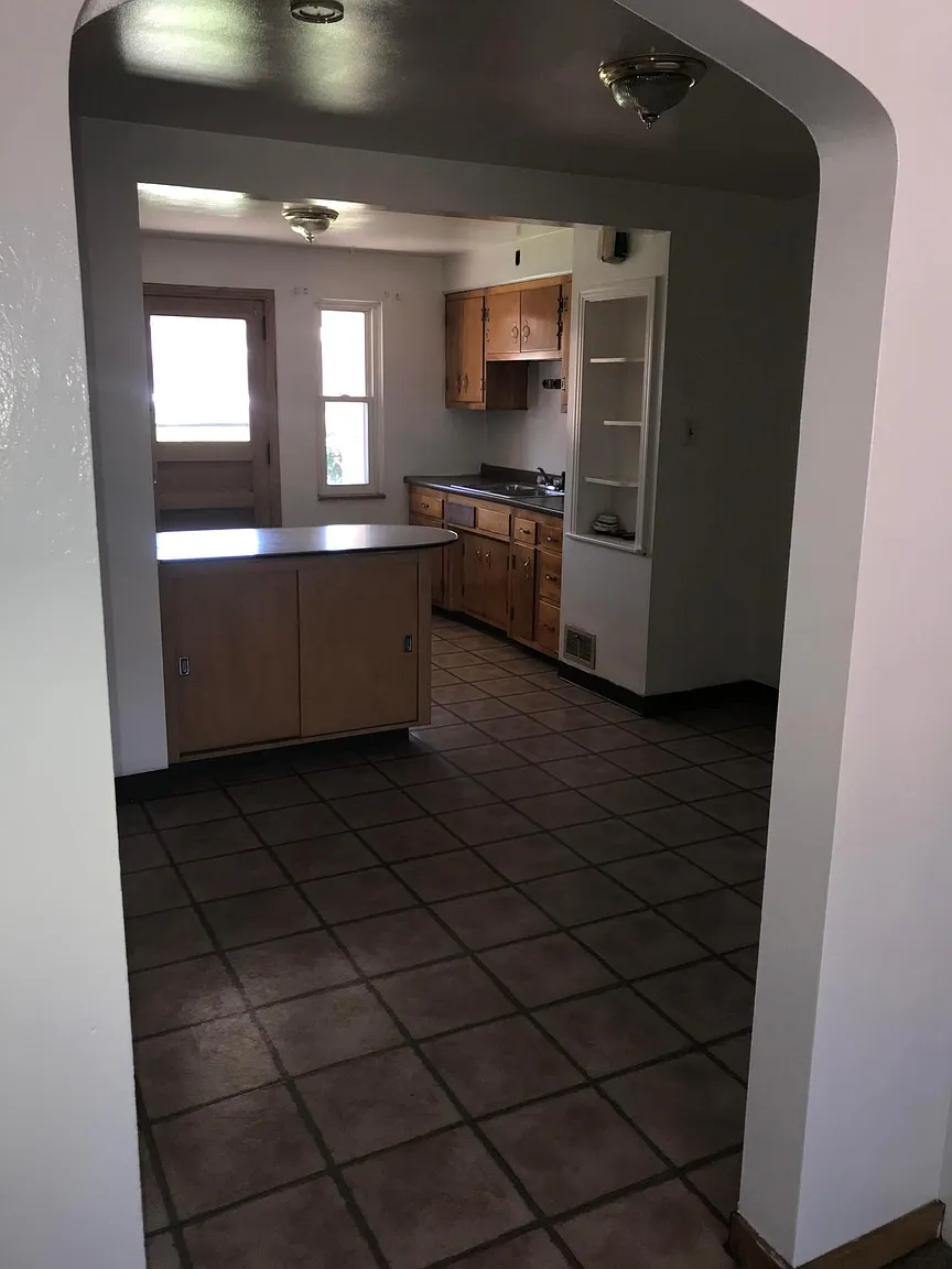 8 Jane St #1 photo 1